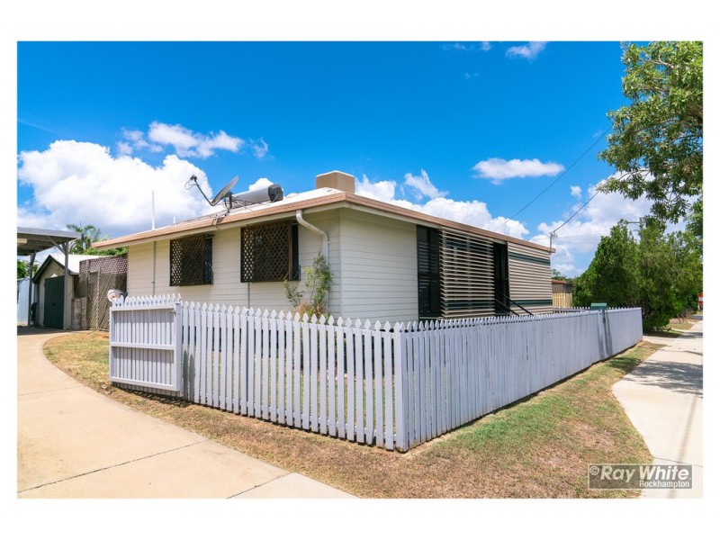 938 Yaamba Road, Parkhurst QLD 4702