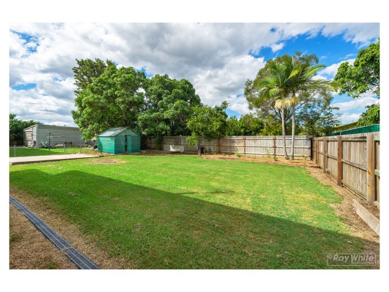 100 Bremner Street, Berserker QLD 4701