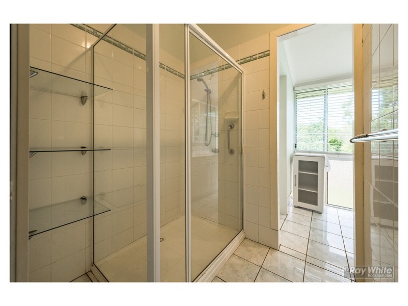 100 Bremner Street, Berserker QLD 4701