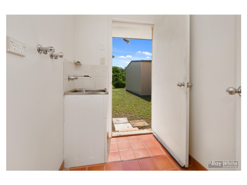 18-20 Price Drive, Glenlee QLD 4711