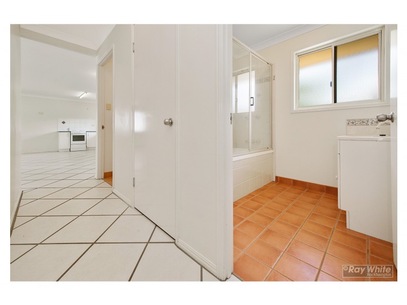 18-20 Price Drive, Glenlee QLD 4711