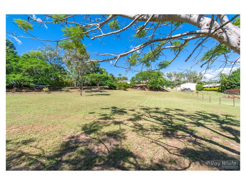 18-20 Price Drive, Glenlee QLD 4711