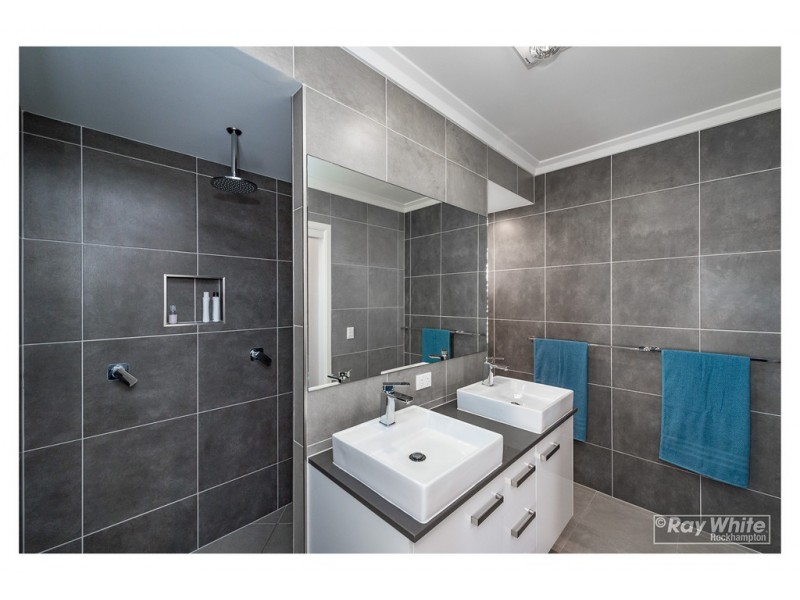 25 Tomtit Avenue, Parkhurst QLD 4702