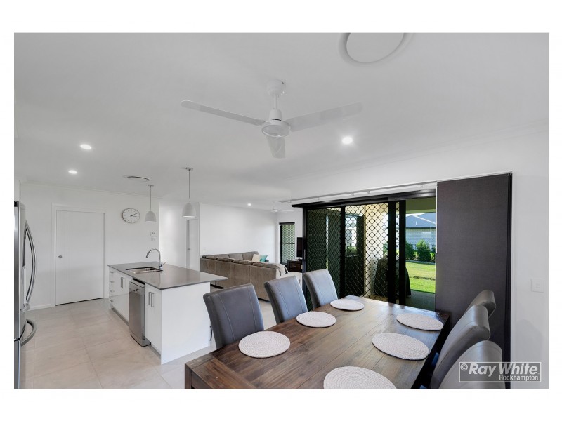 25 Tomtit Avenue, Parkhurst QLD 4702