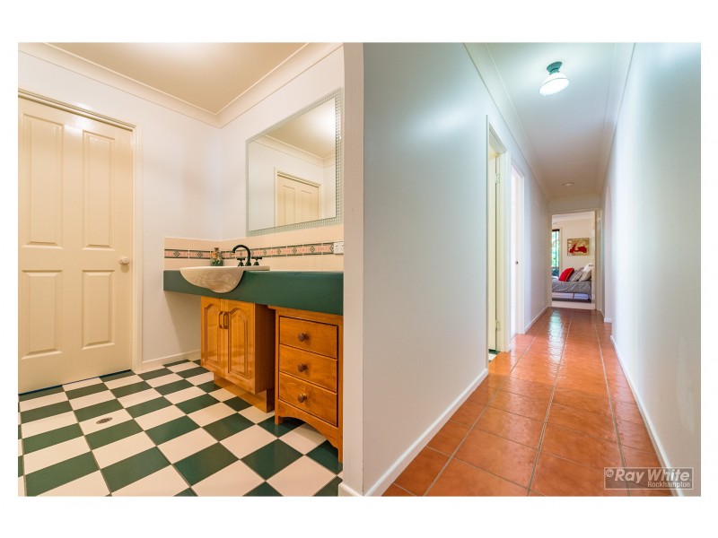 17 Beaumont Drive, Frenchville QLD 4701