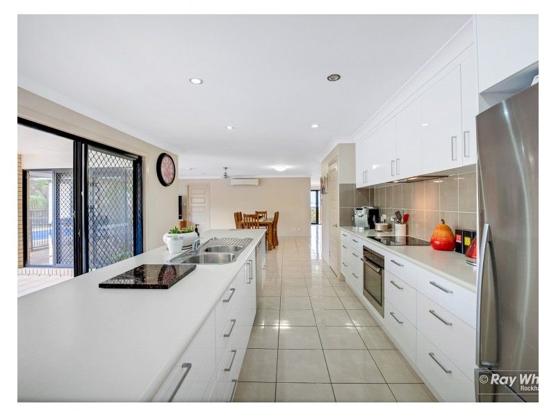 25 Inverary Way, Rockyview QLD 4701