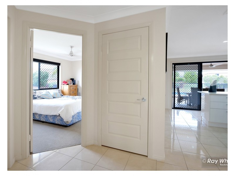 25 Inverary Way, Rockyview QLD 4701