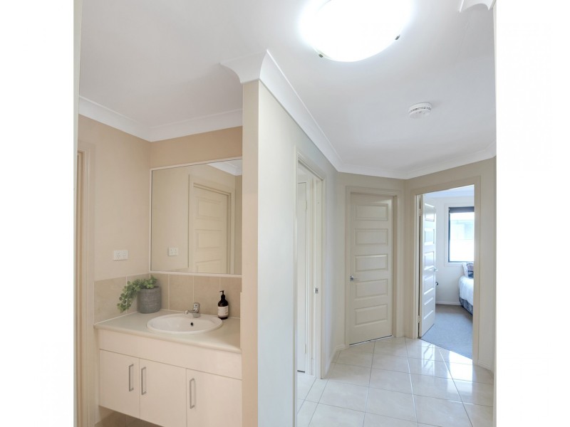 25 Inverary Way, Rockyview QLD 4701