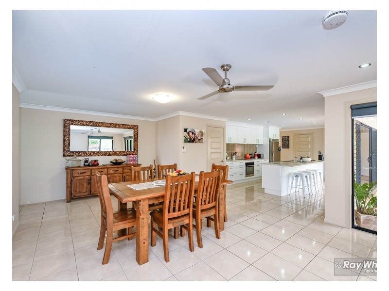 25 Inverary Way, Rockyview QLD 4701
