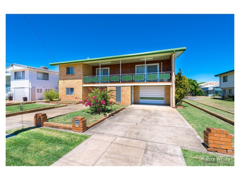 11 Kerr Street, Park Avenue QLD 4701