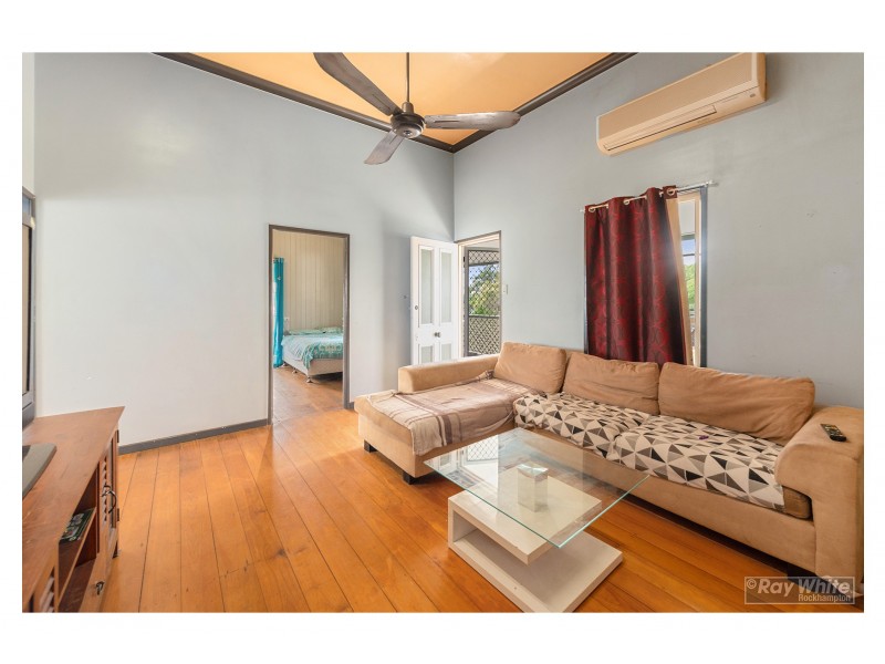105 Haynes Street, Park Avenue QLD 4701