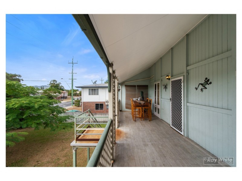 105 Haynes Street, Park Avenue QLD 4701