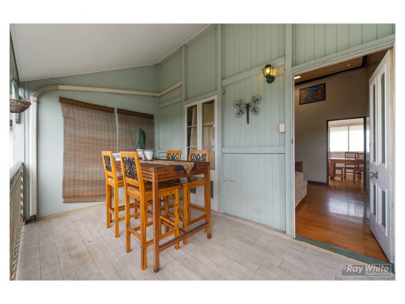 105 Haynes Street, Park Avenue QLD 4701