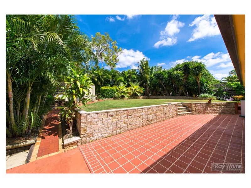 351 Lawrence Avenue, Frenchville QLD 4701