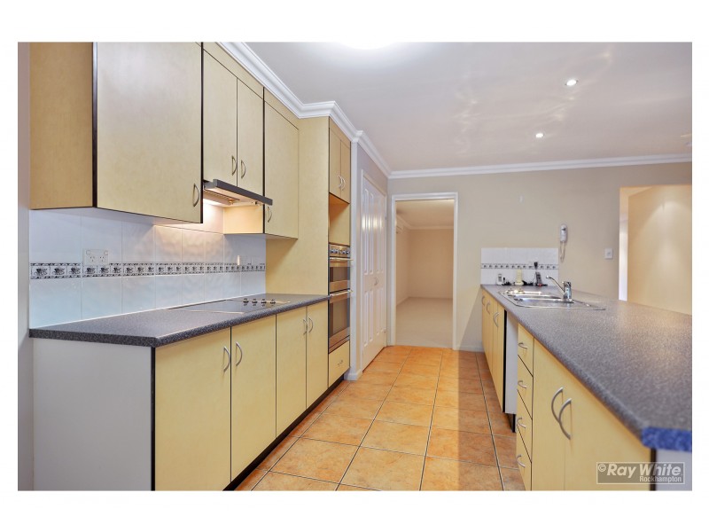 28 Archer Road, Gracemere QLD 4702