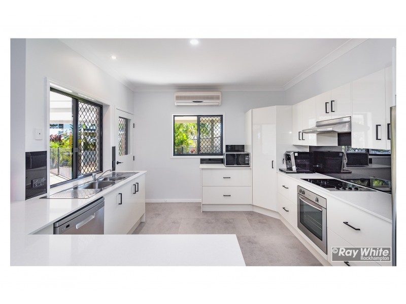 128 Angela Road, Rockyview QLD 4701