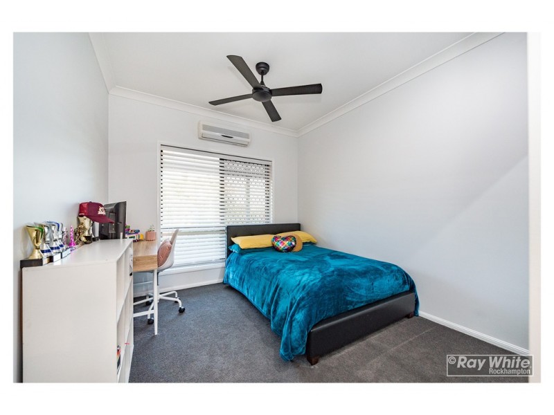 128 Angela Road, Rockyview QLD 4701