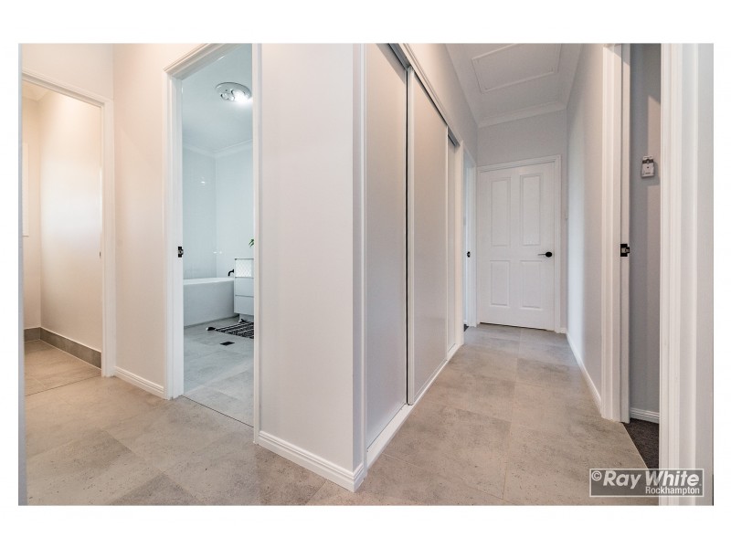 128 Angela Road, Rockyview QLD 4701