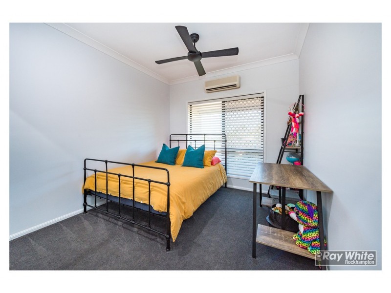 128 Angela Road, Rockyview QLD 4701