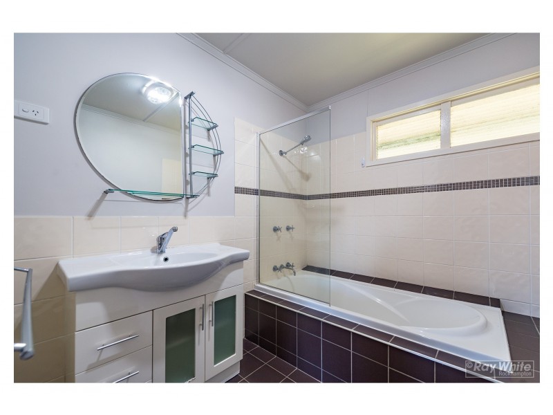 166 Guymer Street, Frenchville QLD 4701