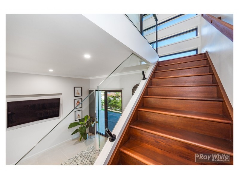 9 Vanderspek Place, Frenchville QLD 4701