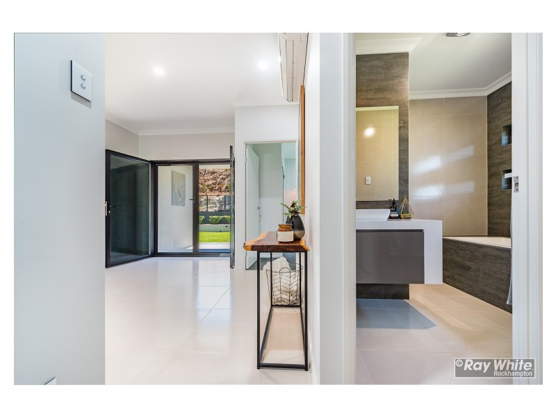 9 Vanderspek Place, Frenchville QLD 4701