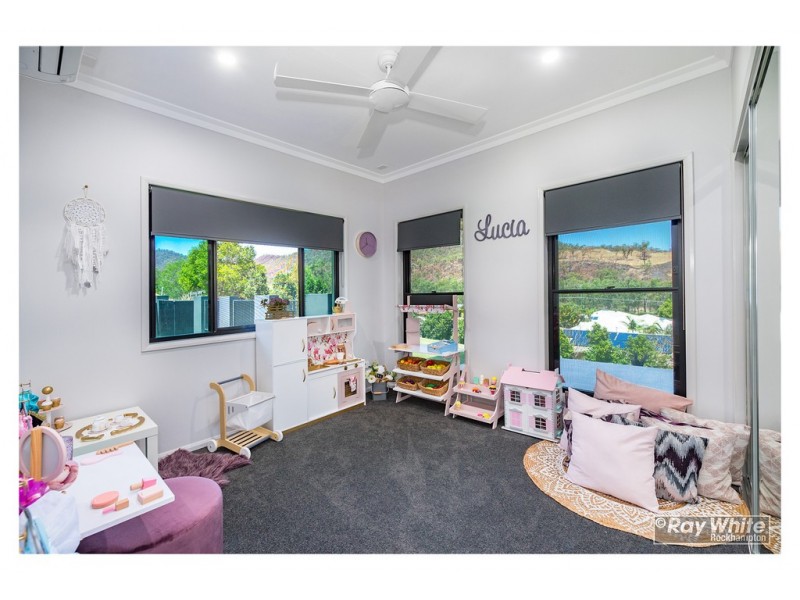 9 Vanderspek Place, Frenchville QLD 4701