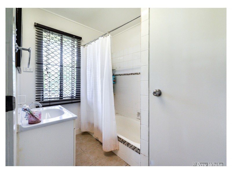 190 Mostyn Street, Berserker QLD 4701