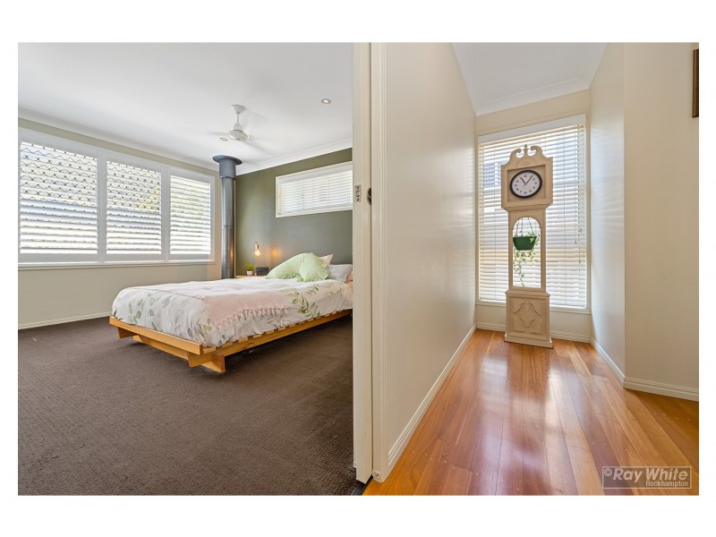 21 Archer View Terrace, Frenchville QLD 4701