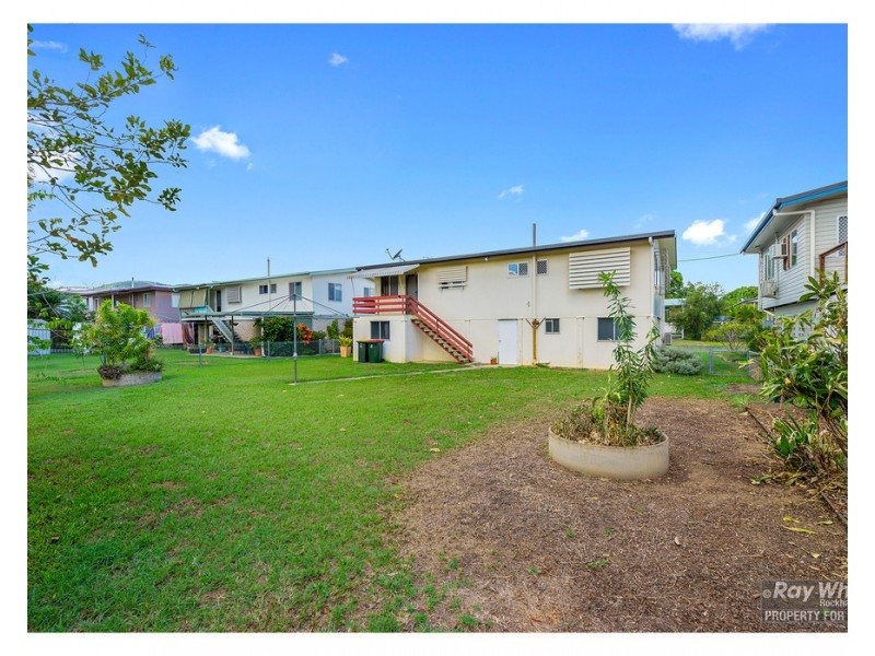 12 Mortensen Street, Park Avenue QLD 4701