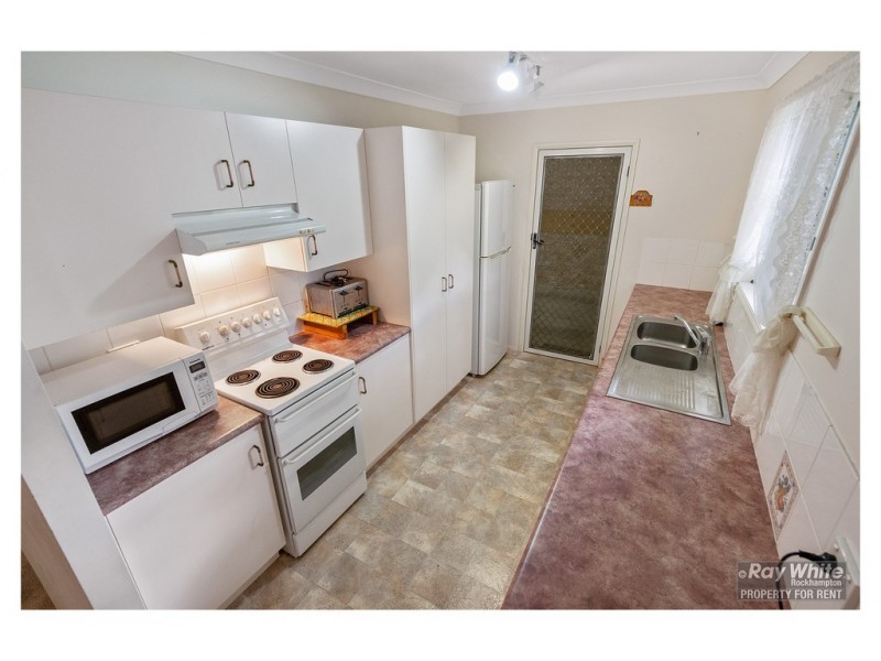 10/177 Horton Street, Koongal QLD 4701