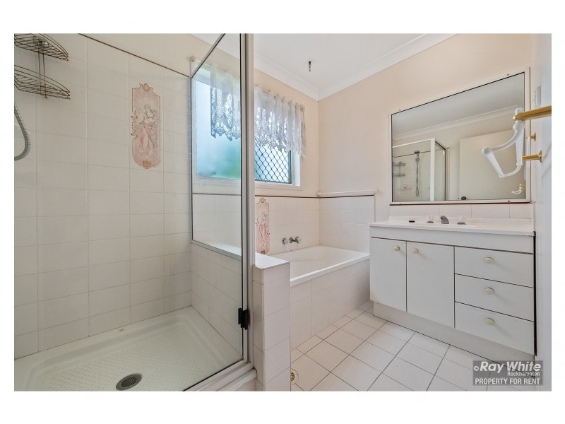 10/177 Horton Street, Koongal QLD 4701