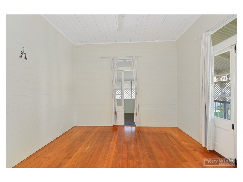 184 Archer Street, The Range QLD 4700