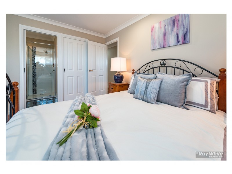 79 Julie Anne Drive, Glendale QLD 4711