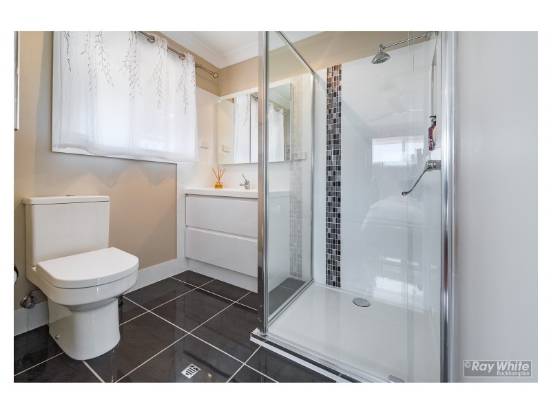 79 Julie Anne Drive, Glendale QLD 4711