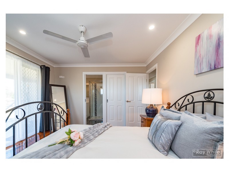 79 Julie Anne Drive, Glendale QLD 4711