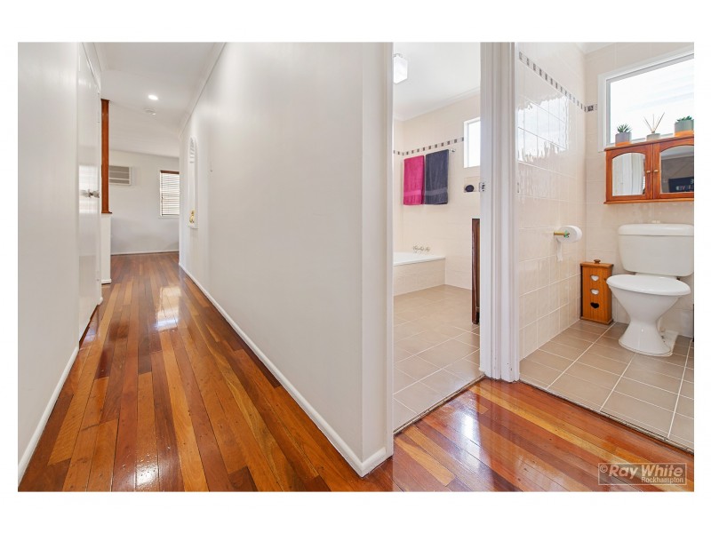 325 Pain Street, Koongal QLD 4701