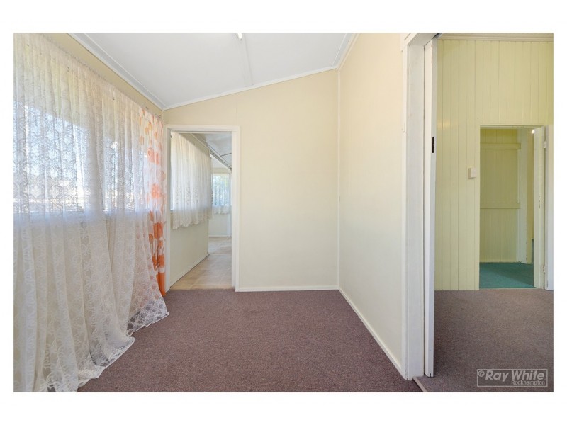 124 Derby Street, Allenstown QLD 4700