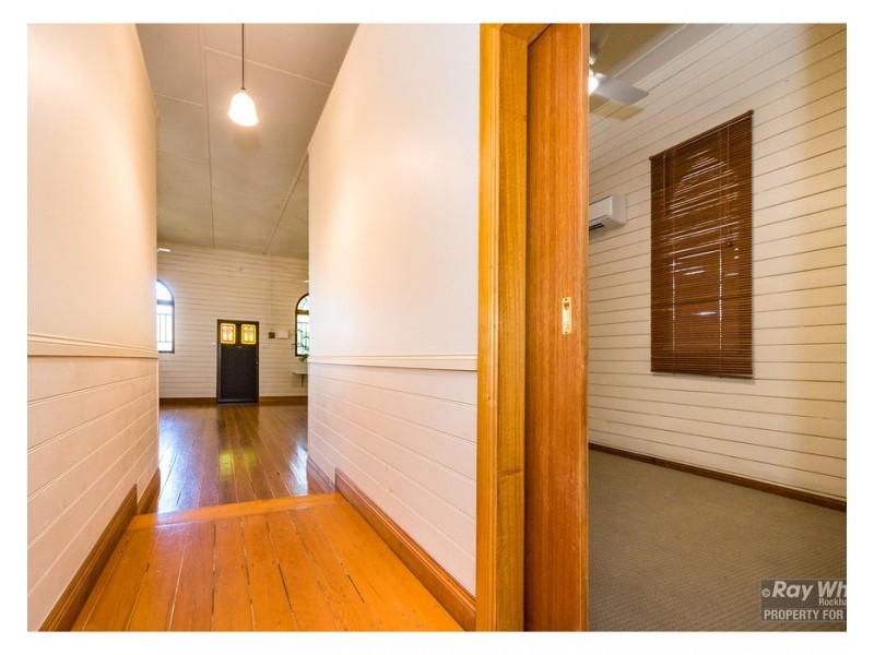 232 North Street Extended, West Rockhampton QLD 4700