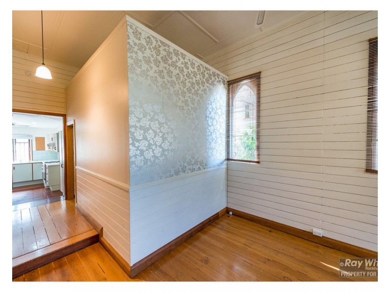 232 North Street Extended, West Rockhampton QLD 4700