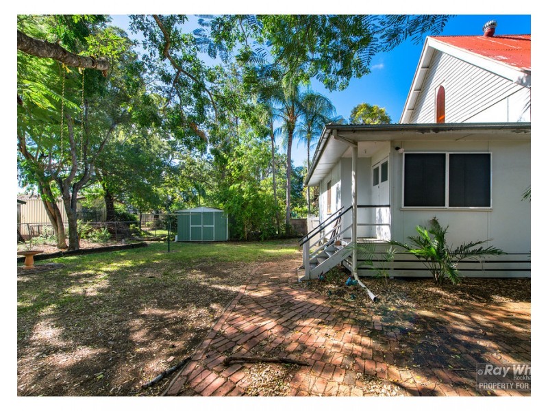 232 North Street Extended, West Rockhampton QLD 4700