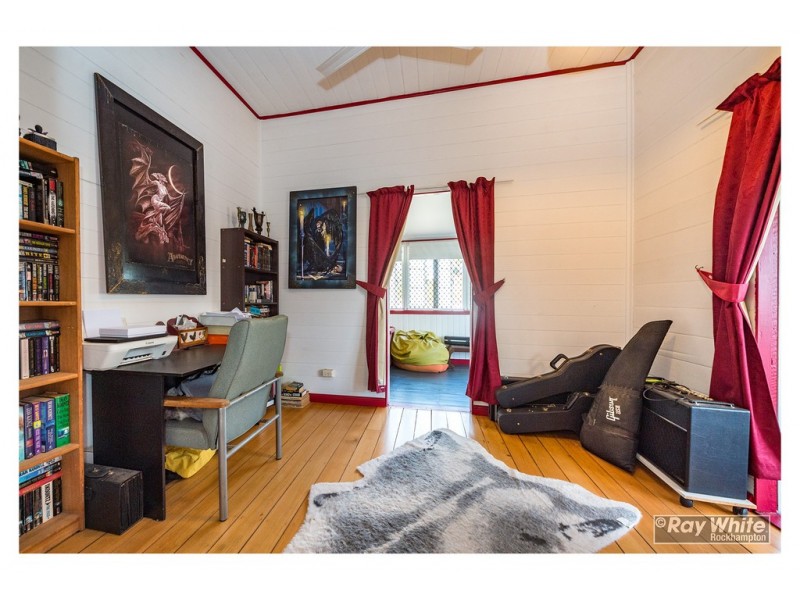 185 Lakes Creek Road, Berserker QLD 4701