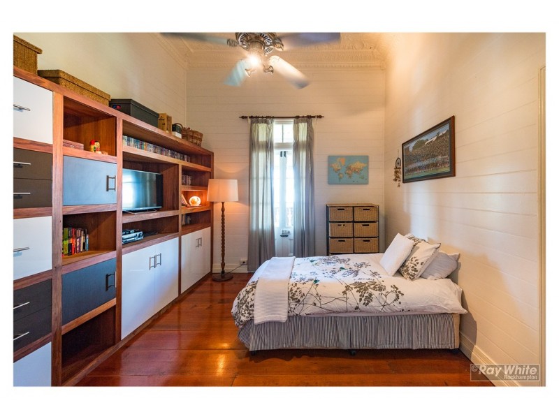12 Wheatcroft Street, The Range QLD 4700