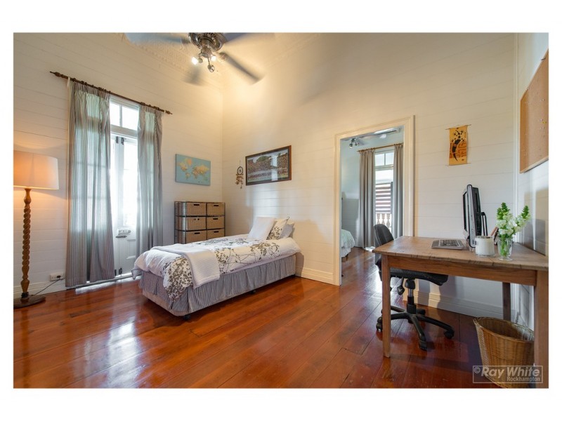 12 Wheatcroft Street, The Range QLD 4700