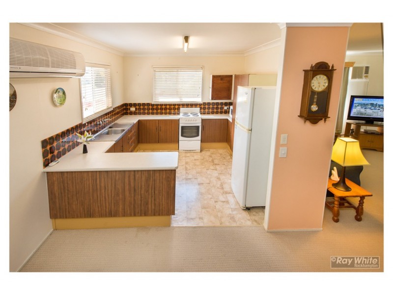 353 Duthie Avenue / 205 Honour Street, Frenchville QLD 4701