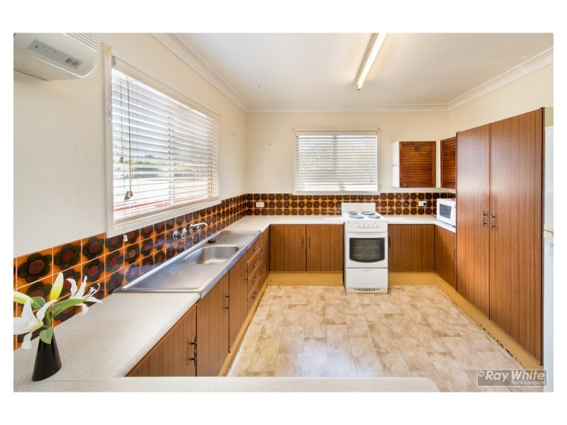 353 Duthie Avenue / 205 Honour Street, Frenchville QLD 4701