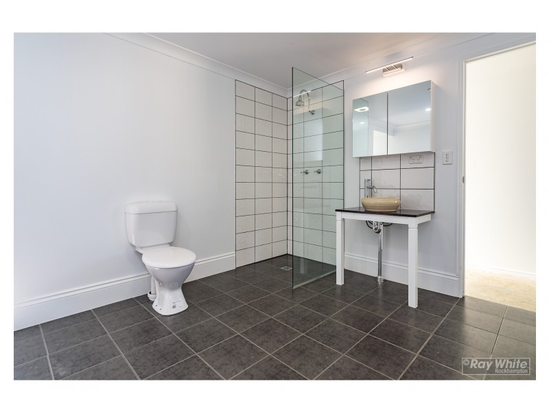 403 Stenhouse Street, Koongal QLD 4701