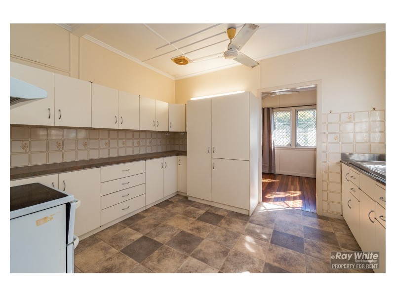 8B Knutsford Street, Wandal QLD 4700
