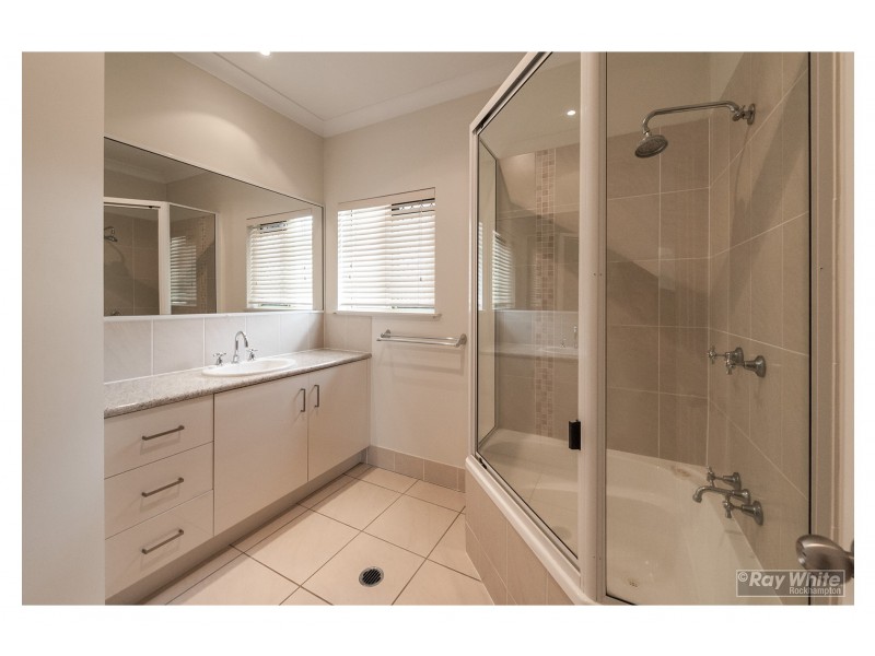 5/200 Denham Street, Allenstown QLD 4700