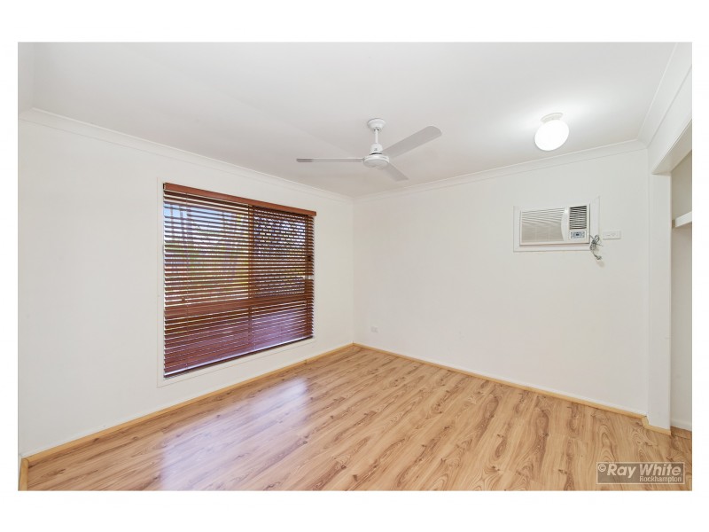 30 Col Crescent, Parkhurst QLD 4702